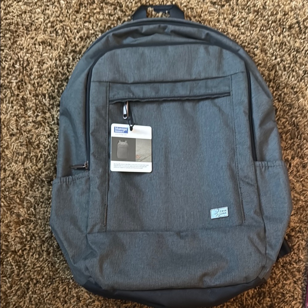 Caselogic (Thule Brand) Gray laptop Backpack NWT